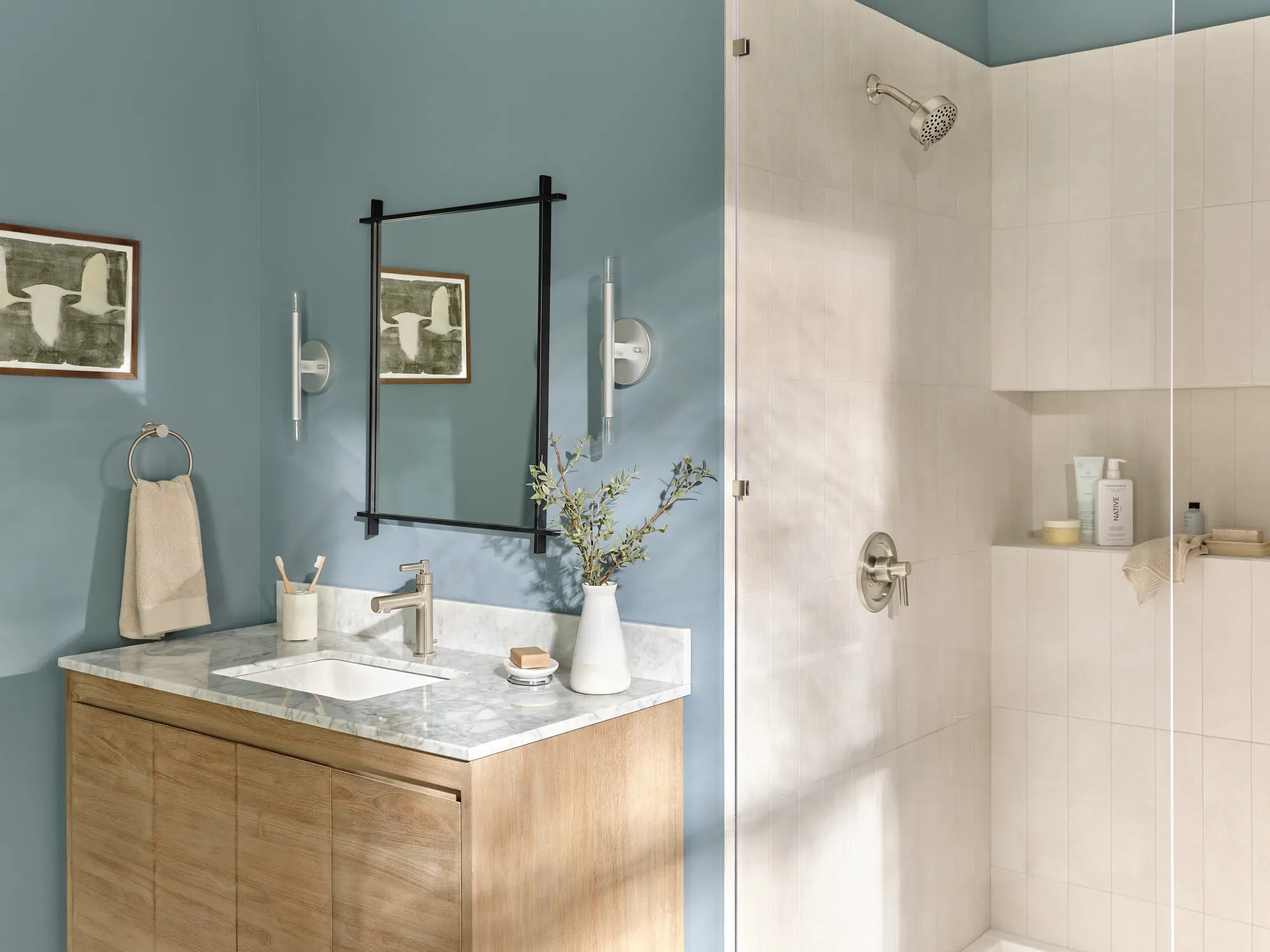 Aluma Brushed nickel cycling tub/shower - Image 2