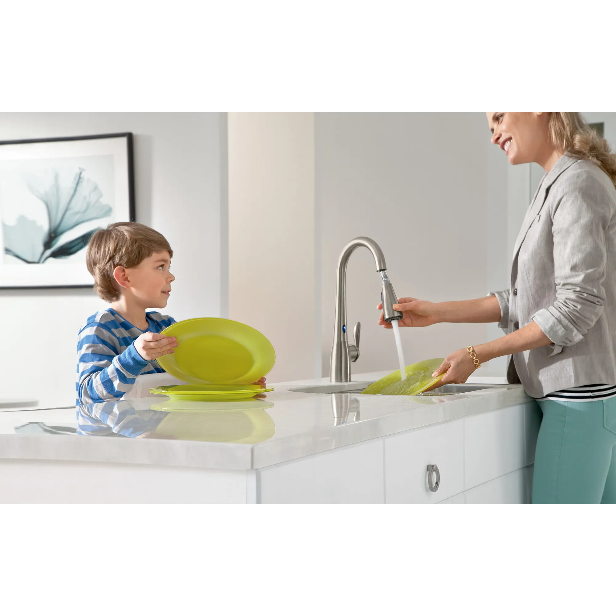 Arbor One-Handle High Arc MotionSense Dual Sensor Pulldown Kitchen Faucet - Image 13
