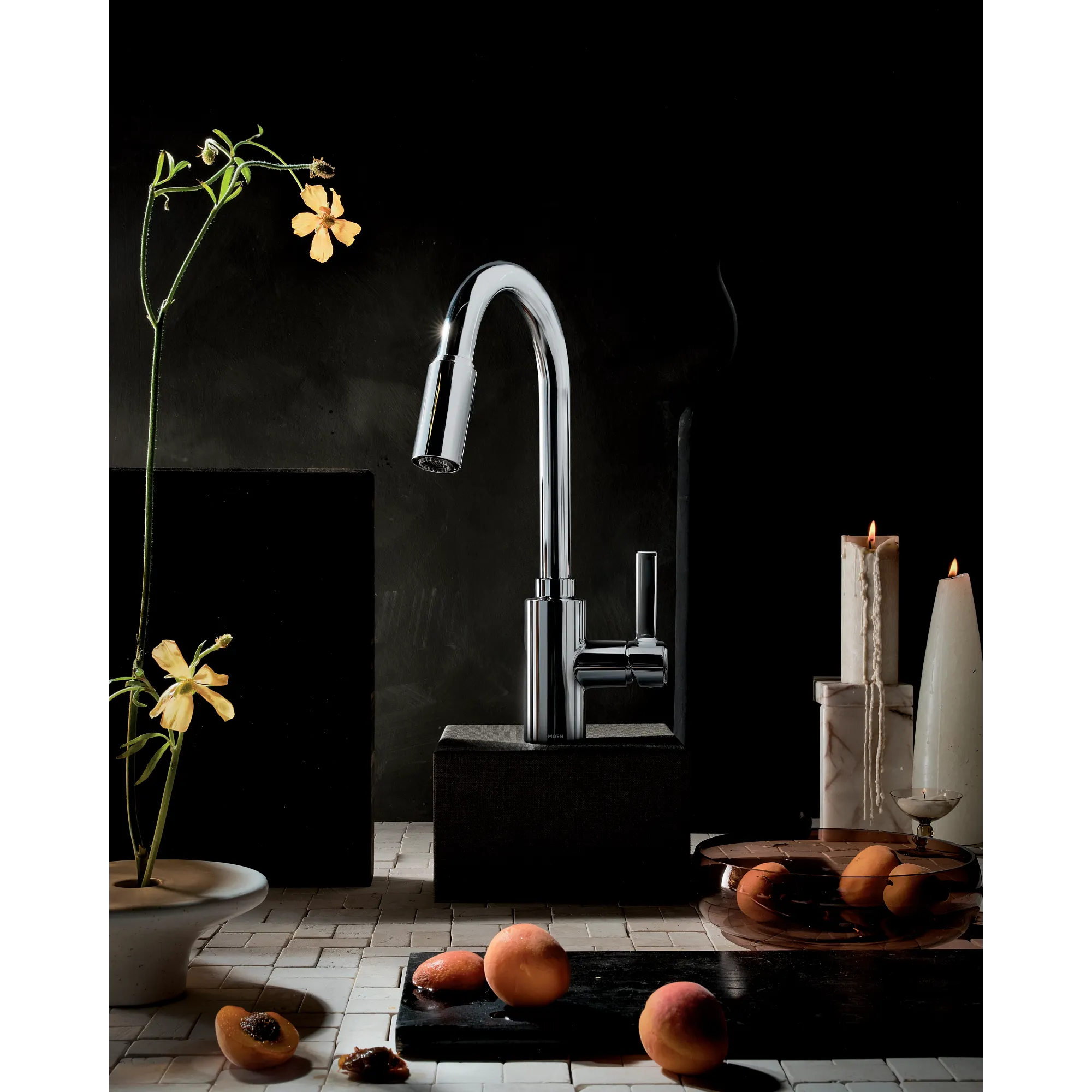 Genta LX MotionSense Wave Single Sensor One-Handle High Arc Pulldown Kitchen Faucet - Image 16