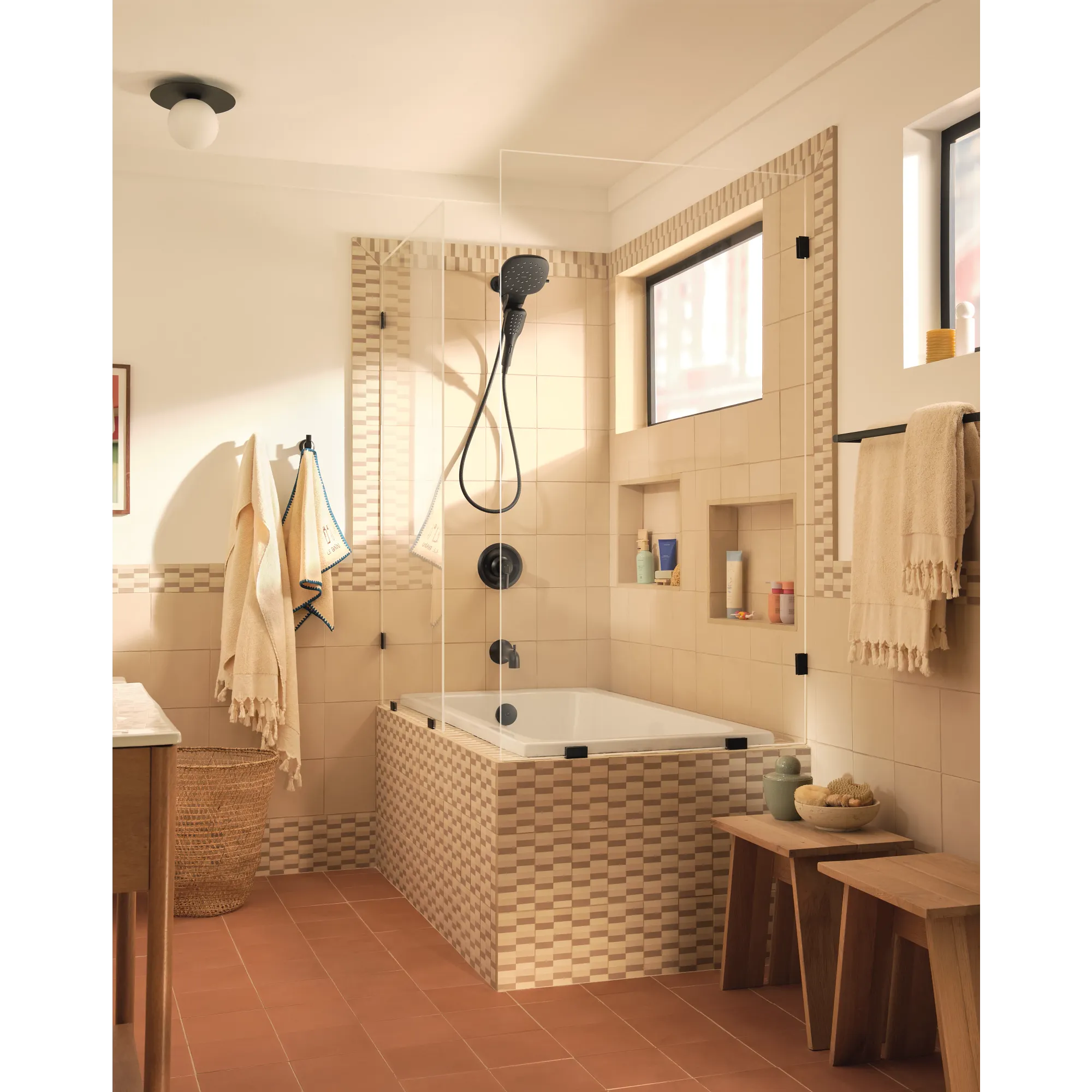 Zyla Posi-Temp(R) Tub/Shower - Image 26