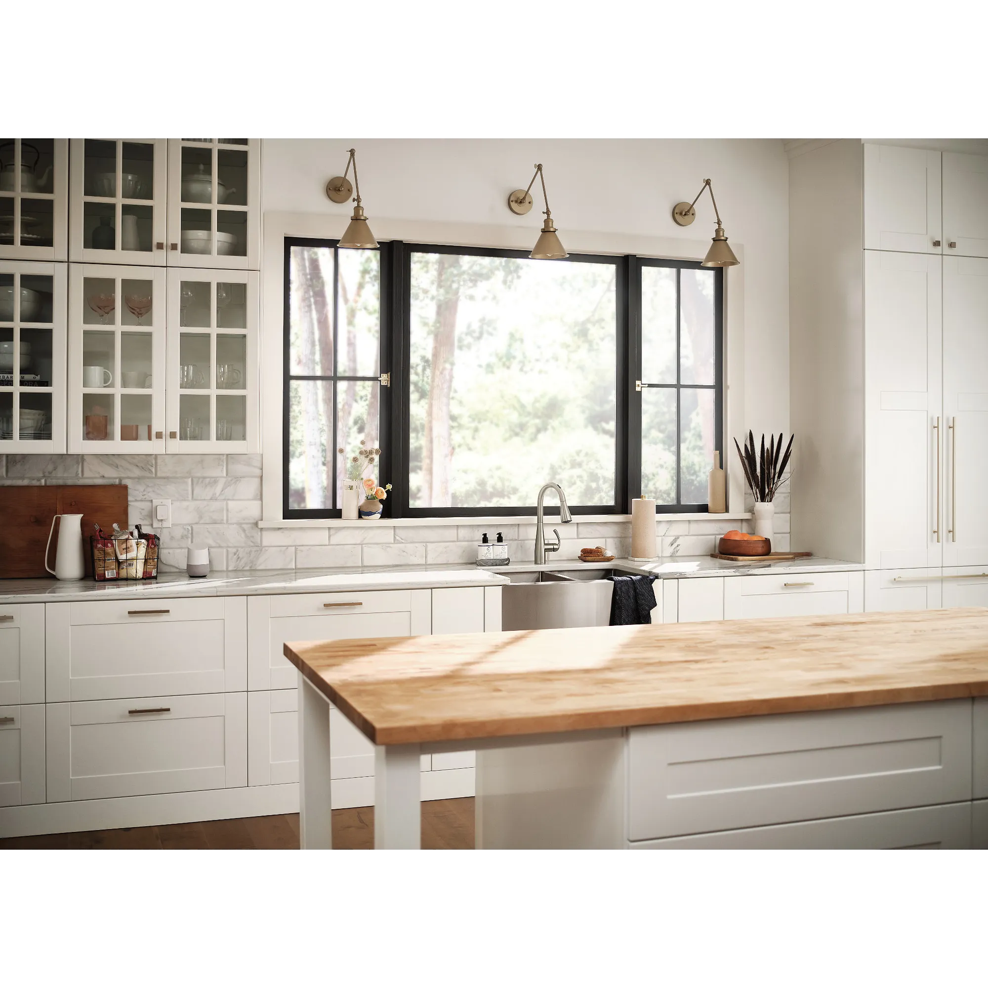 Essie Smart Faucet Voice Control One-Handle High Arc Pulldown Kitchen Faucet - Image 2