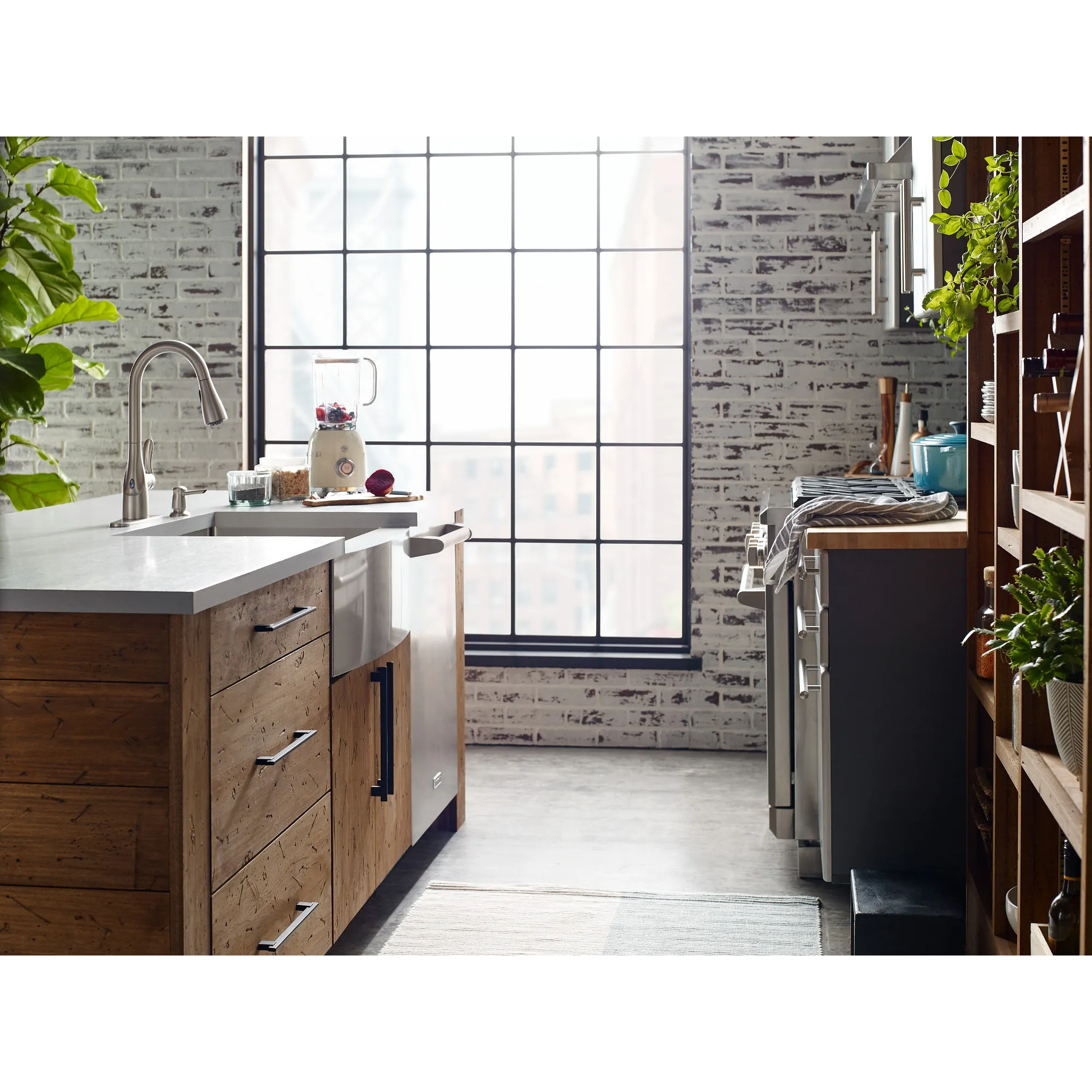Arlo Hands Free Pulldown Kitchen Faucet - Image 7