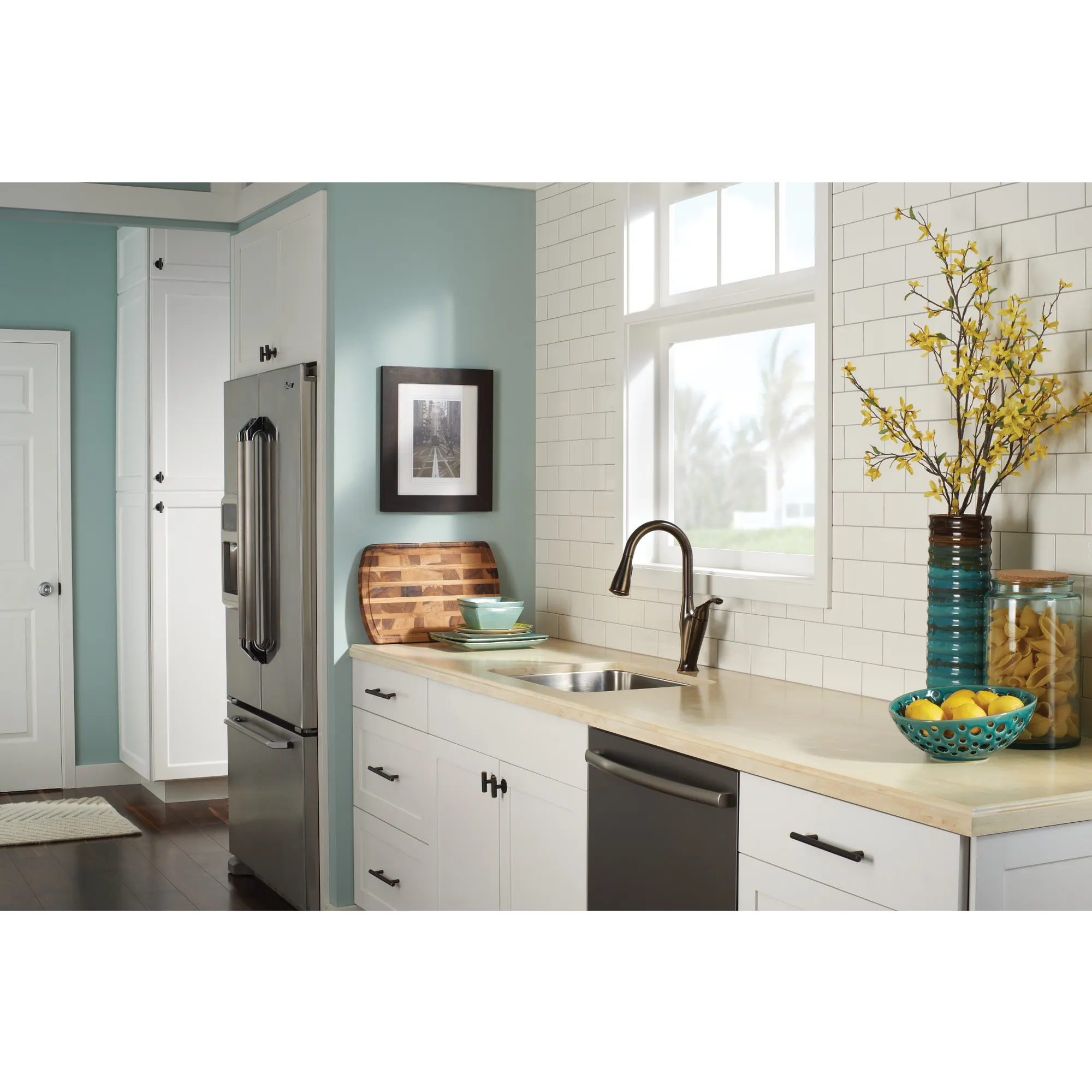 Benton One-Handle High Arc Pulldown Kitchen Faucet - Image 3