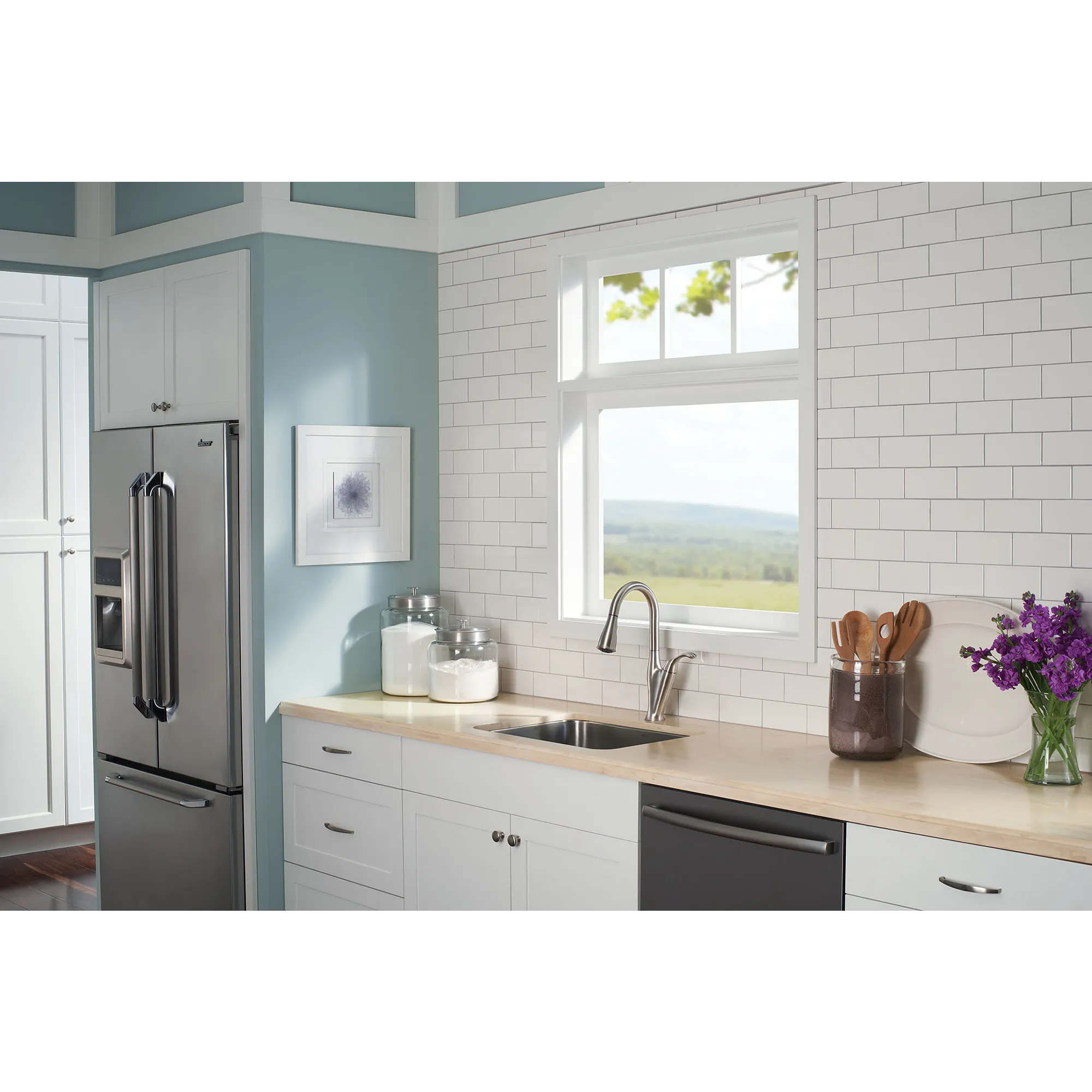 Solidad Matte black one-handle high arc pulldown kitchen faucet - Image 2