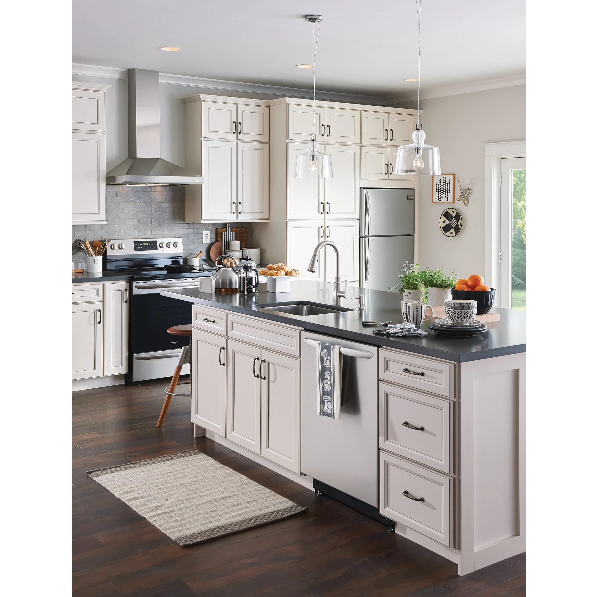 Tullis One-Handle Pulldown Kitchen Faucet - Image 3