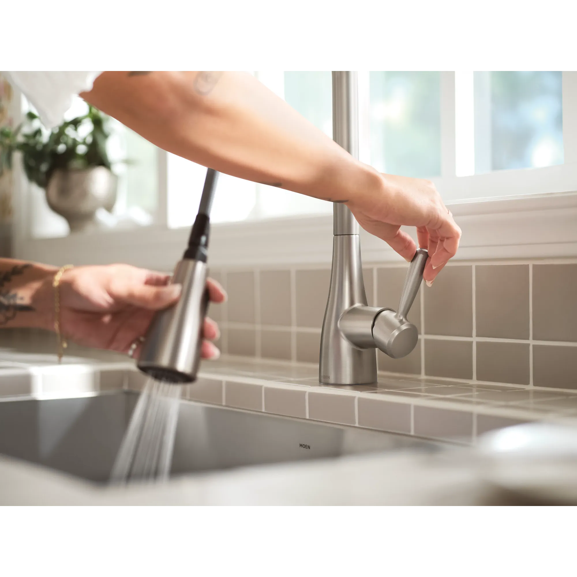 Doherty One-Handle High Arc Pulldown Kitchen Faucet - Image 17