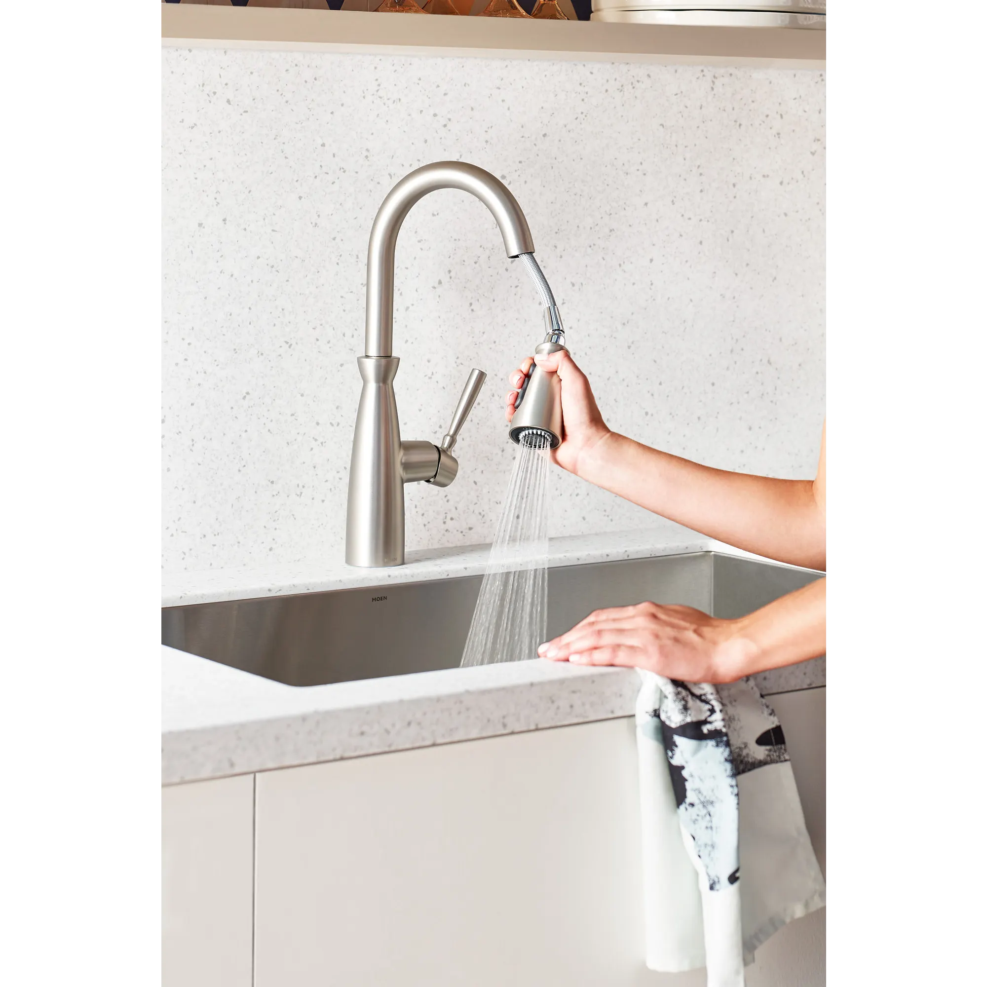 Surie One-Handle High Arc Pulldown Kitchen Faucet - Image 4