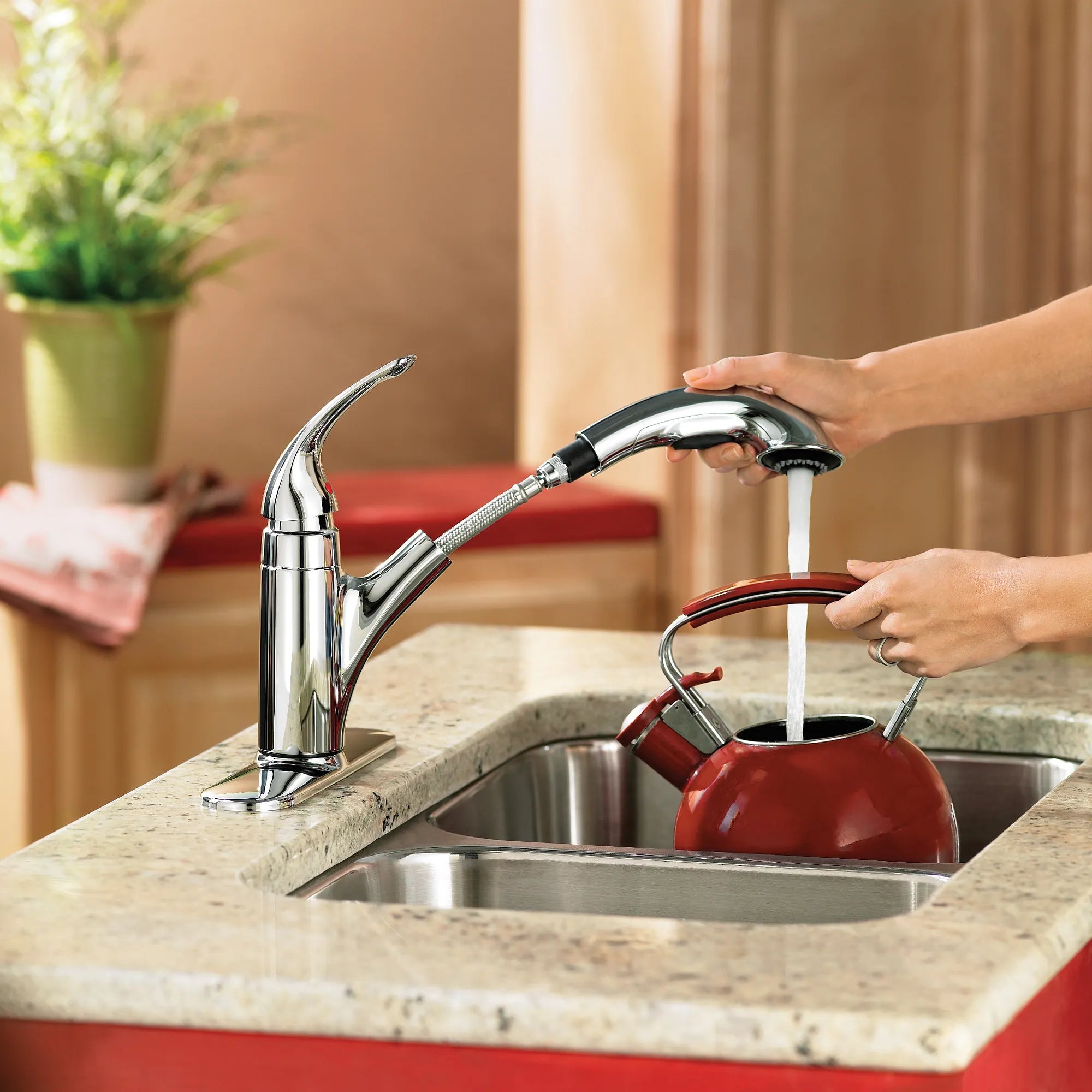 Caprillo One-Handle Low Arc Pullout Kitchen Faucet - Image 2