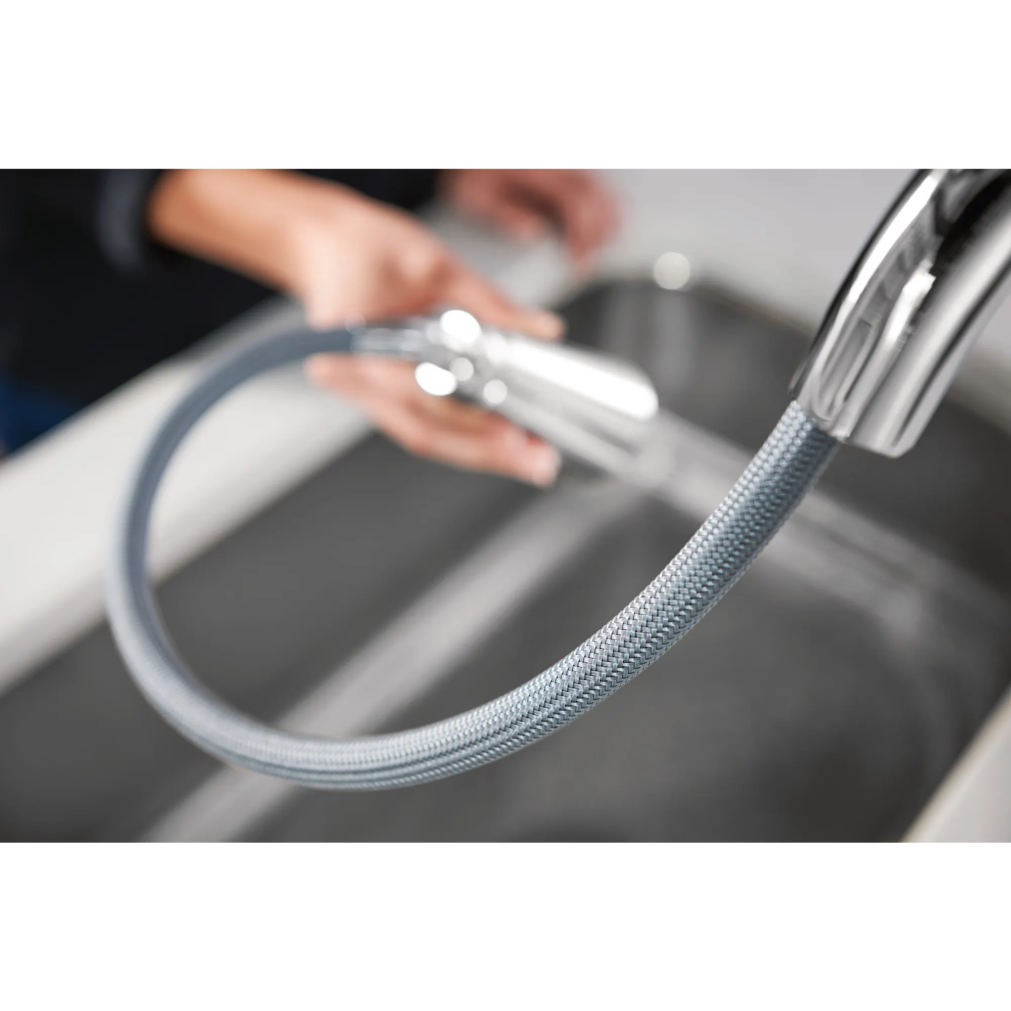 Coretta One-Handle Pulldown Kitchen Faucet - Image 8
