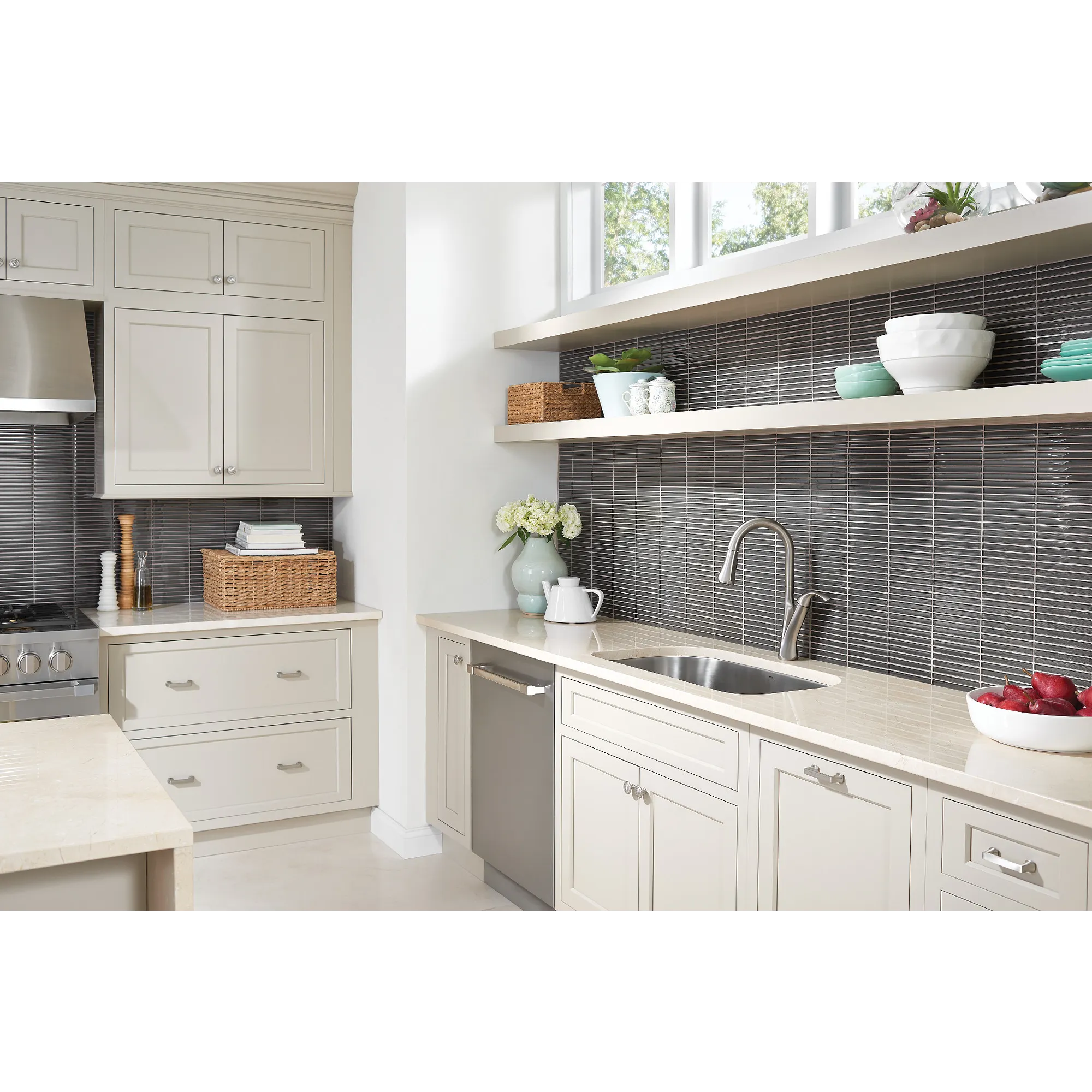 Notch One-Handle High Arc Pulldown Kitchen Faucet - Image 16