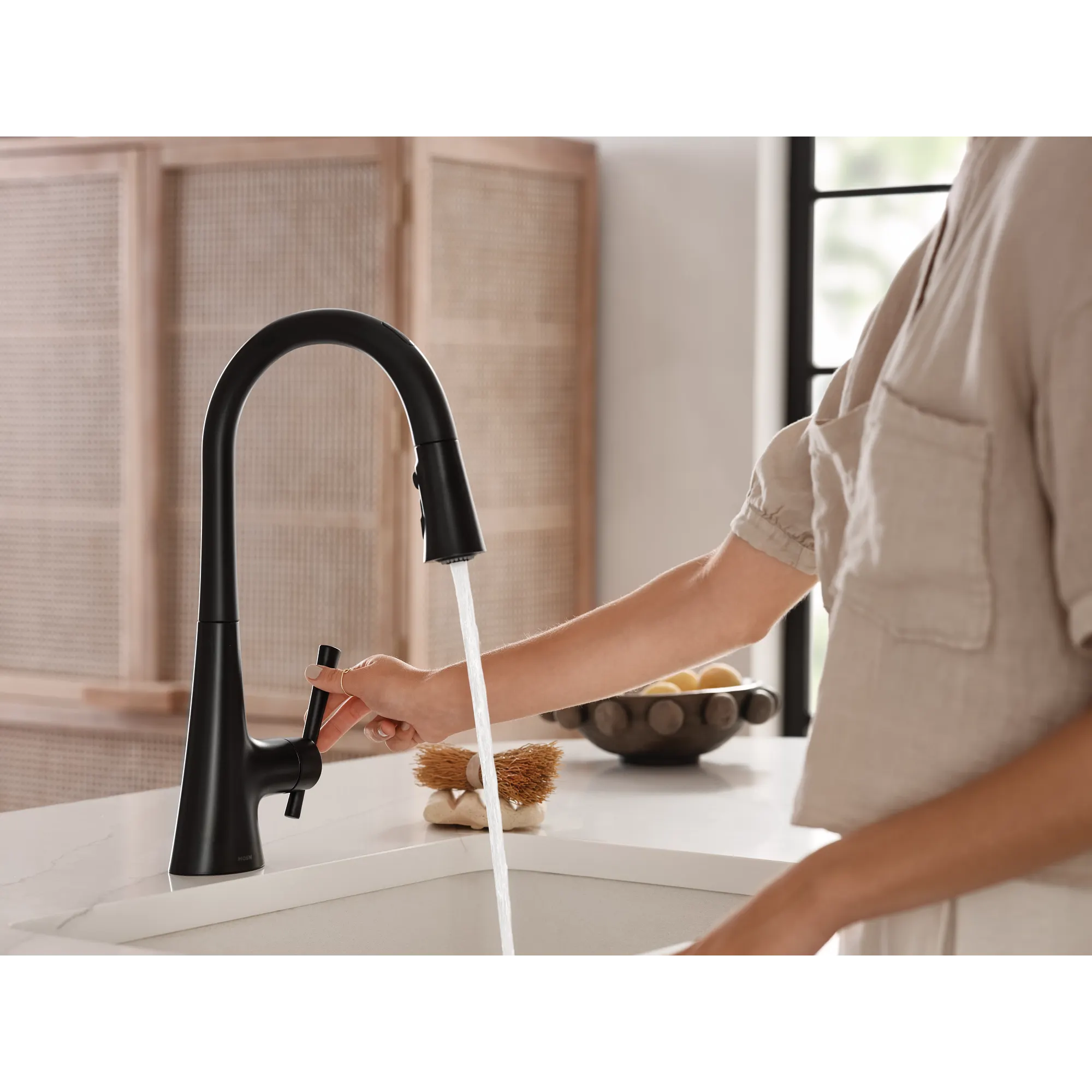 Kurv Smart Faucet Voice Control One-Handle High Arc Pulldown Kitchen Faucet - Image 10