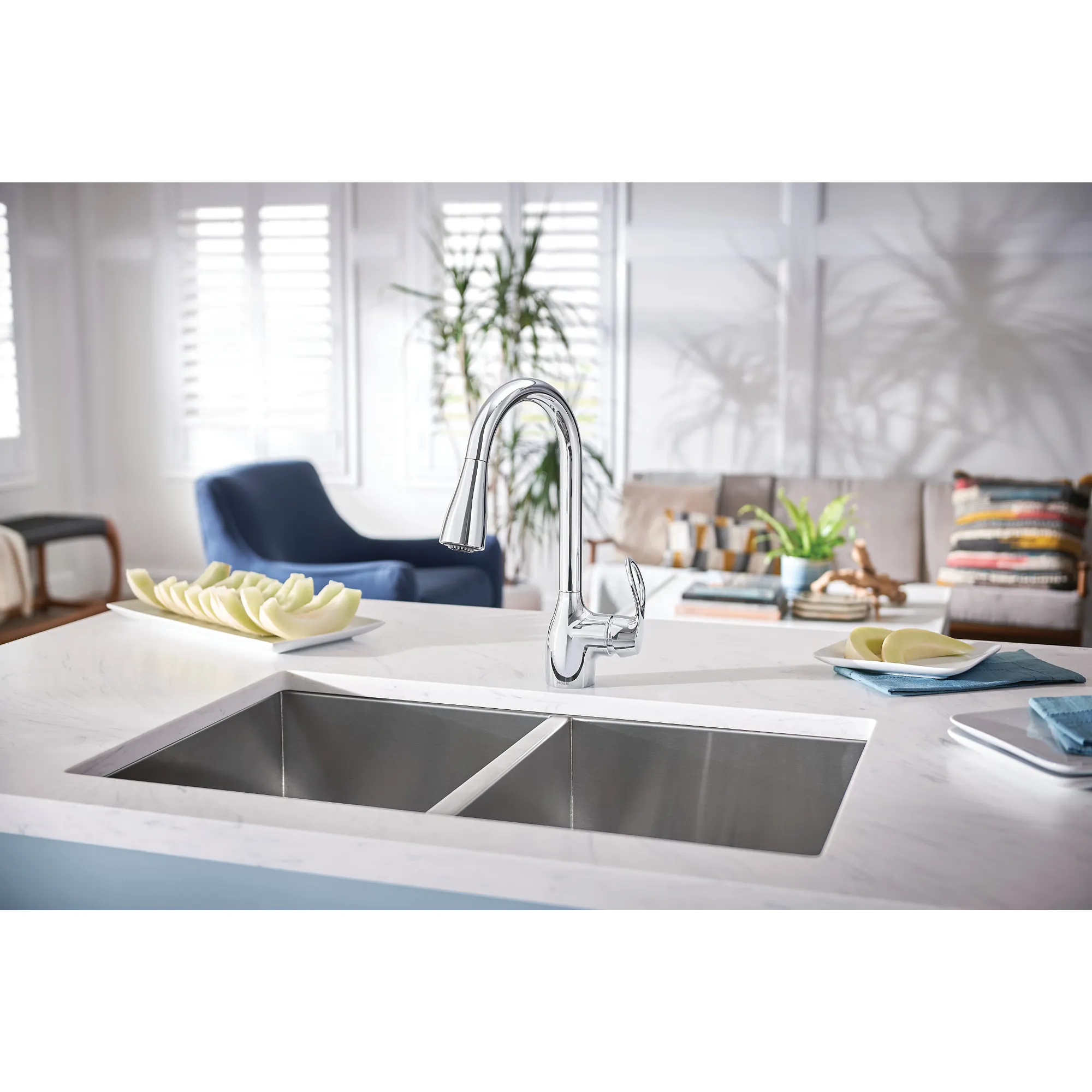 Kleo One-Handle High Arc Pulldown Kitchen Faucet - Image 12