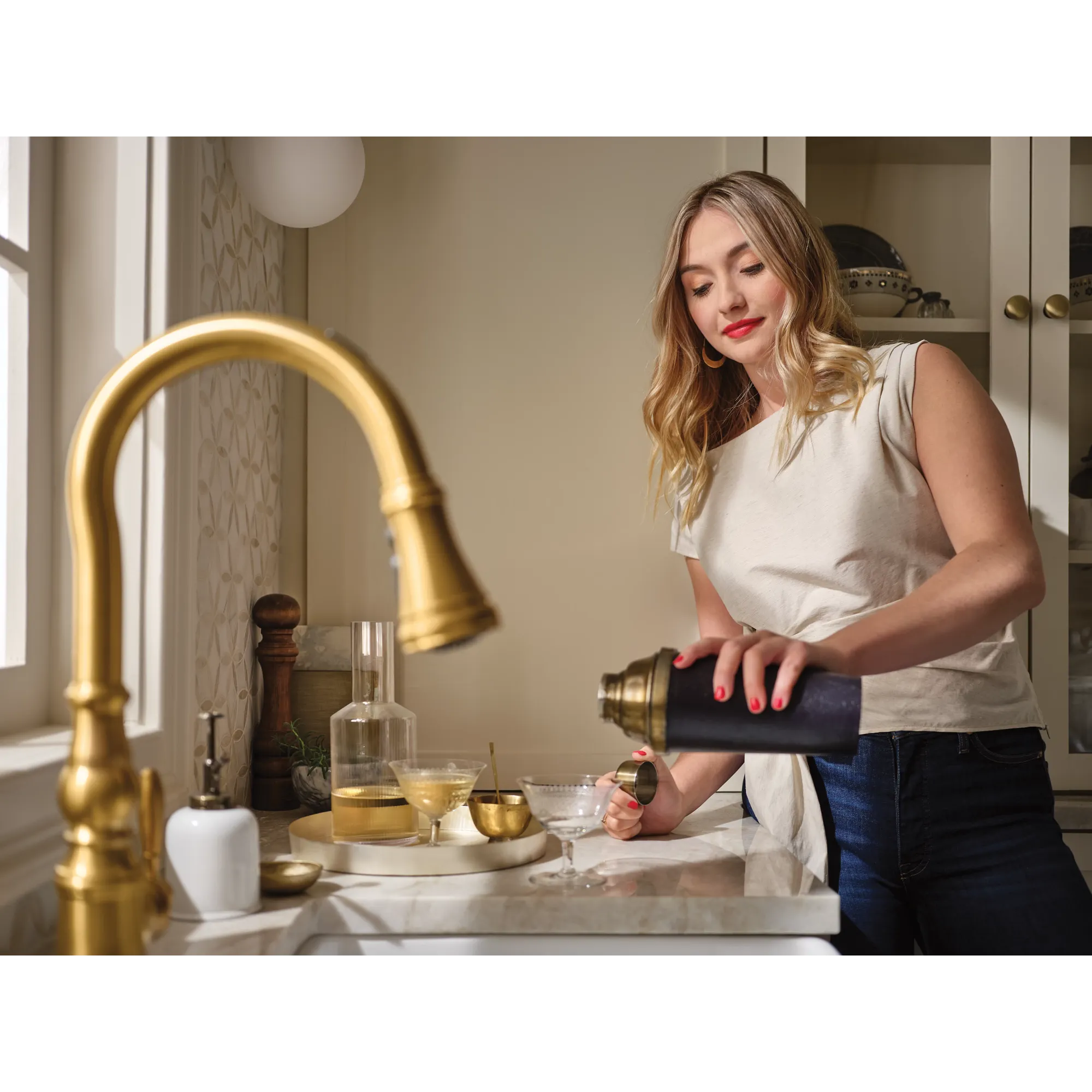 Weymouth Motion Control Smart Kitchen Faucet In - One Handle High Arc Pulldown - Image 29