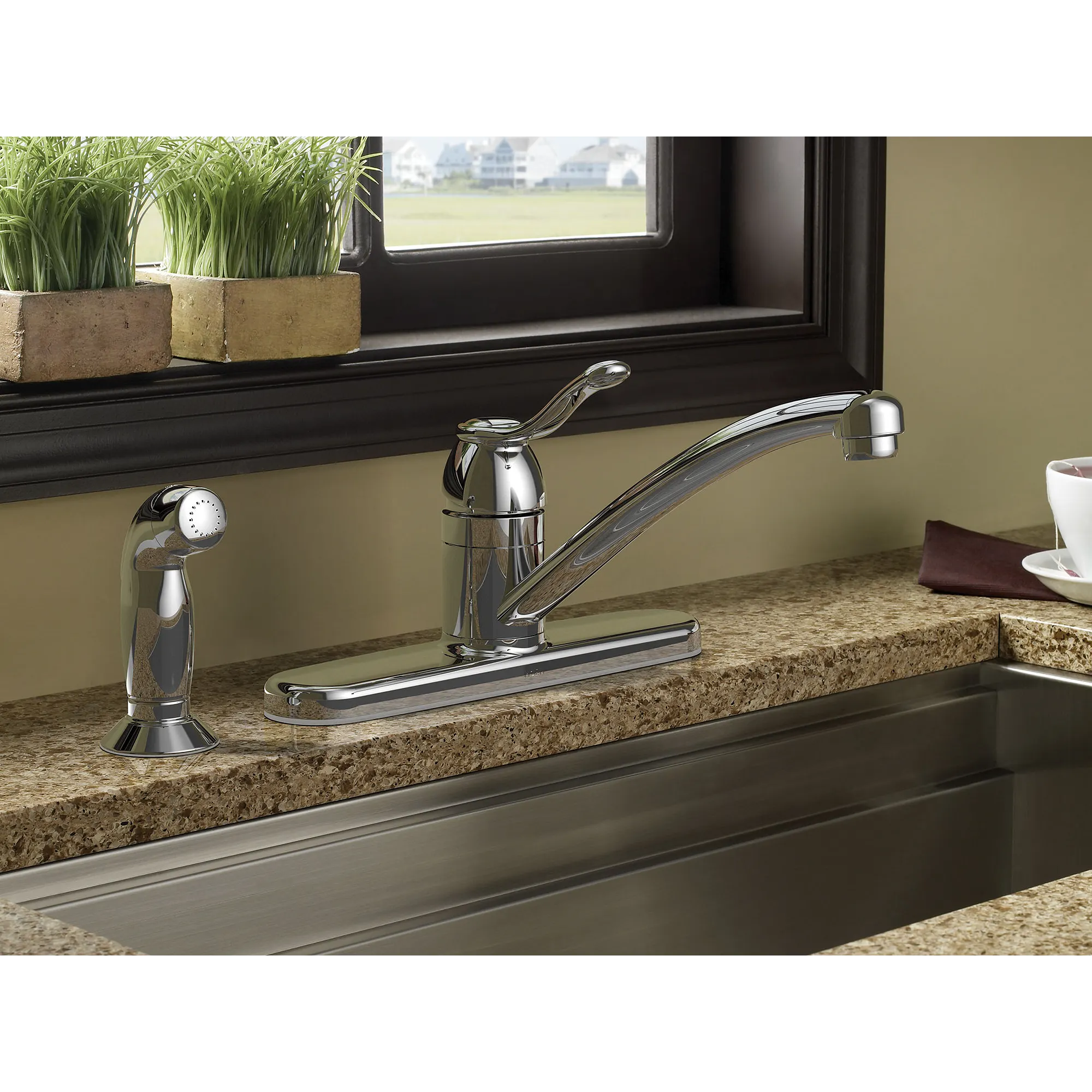 Adler One-Handle Kitchen Faucet - Image 3