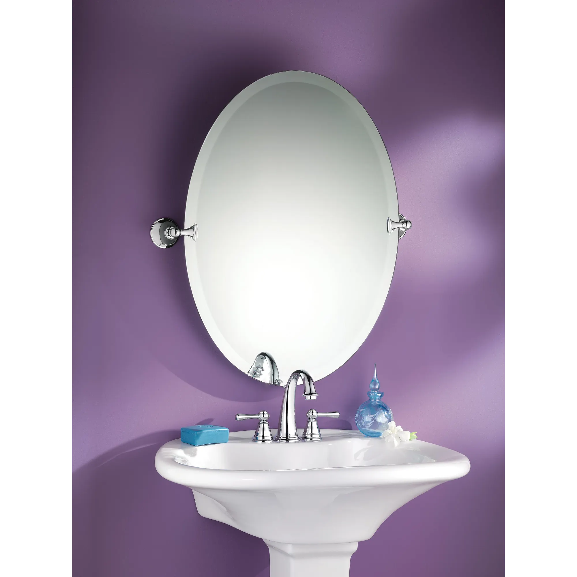 Moen Mirror - Image 2