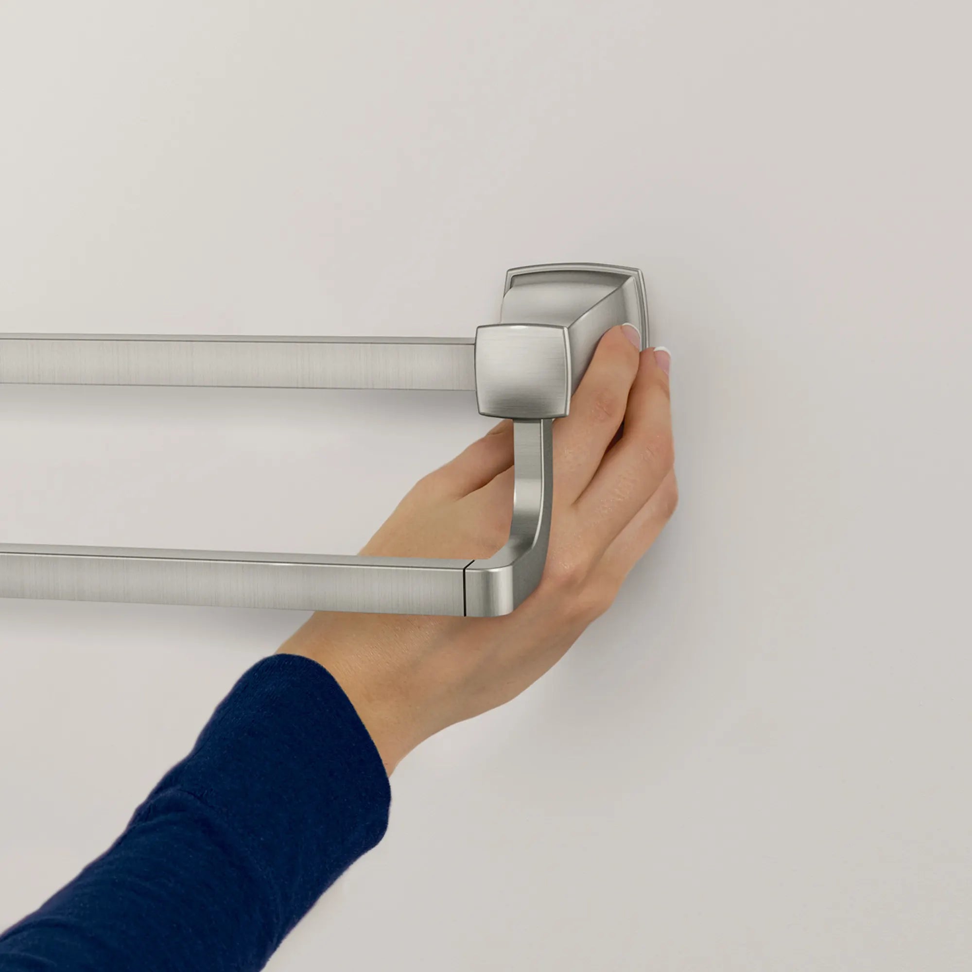 Hensley Chrome 24 Double Towel Bar - Image 5