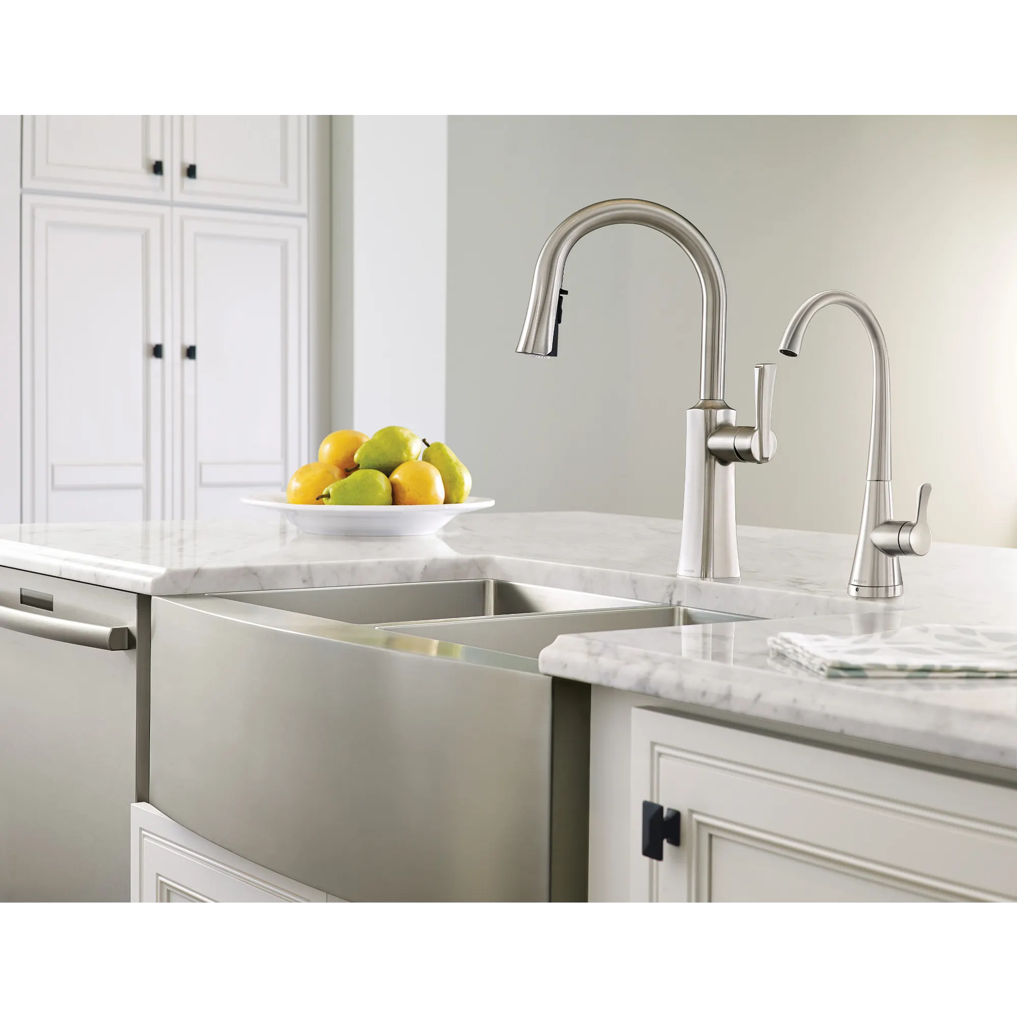 Moen Sip Transitional One-Handle High Arc Beverage Faucet - Image 2
