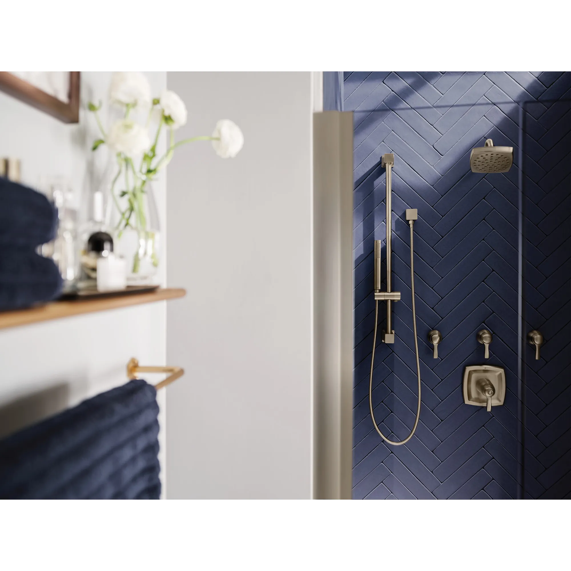Moen Eco-Performance Single Function Handheld Shower with Slide Bar - Image 9