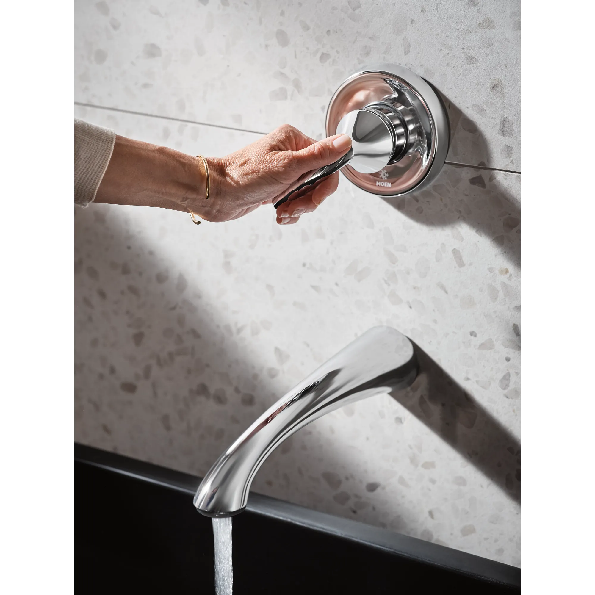 Glyde One-Handle Non Diverter Wallmount Tub Filler - Image 11